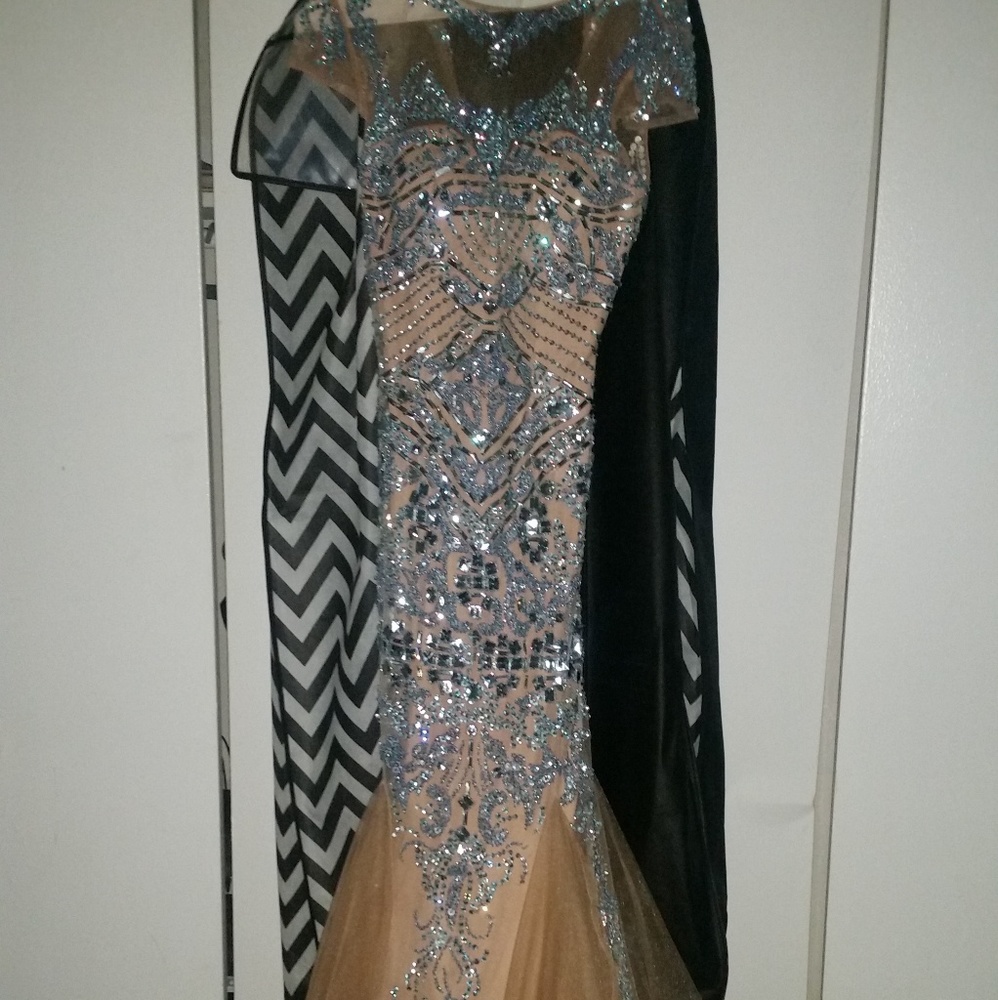 Ladies Dress